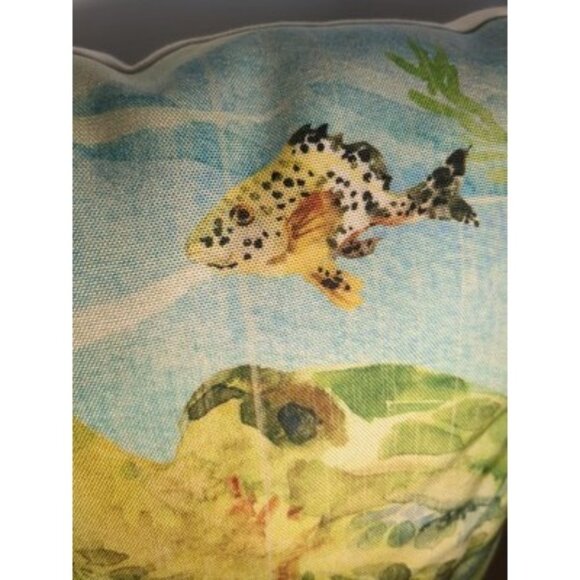 Pier 1 imports Sea Turtle Throw Pillow Underwater Aquatic Beach 20”x20” New - Picture 5 of 10